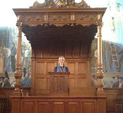 Julia Fotheringham in the Academy Building at the University of Groningen